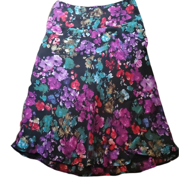 Carole Little Silk Skirt - Picture 2 of 5